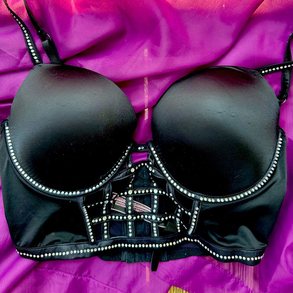 Victoria’s Secret corset bra! Push up
